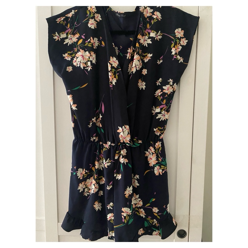 HONEY PUNCH navy flower print romper!